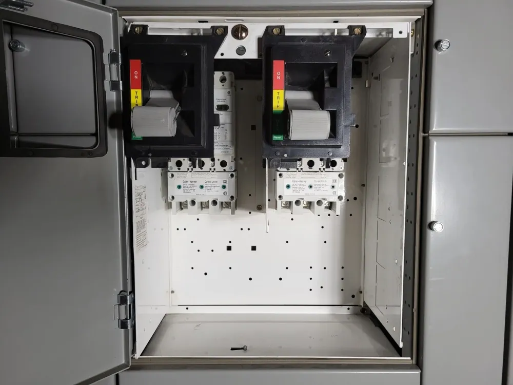 15/60A, 3 Pole, 600V, Disconnect Switch HFD3015,HFD3060 Freedom 2100 MCC Compatibel met RJ45