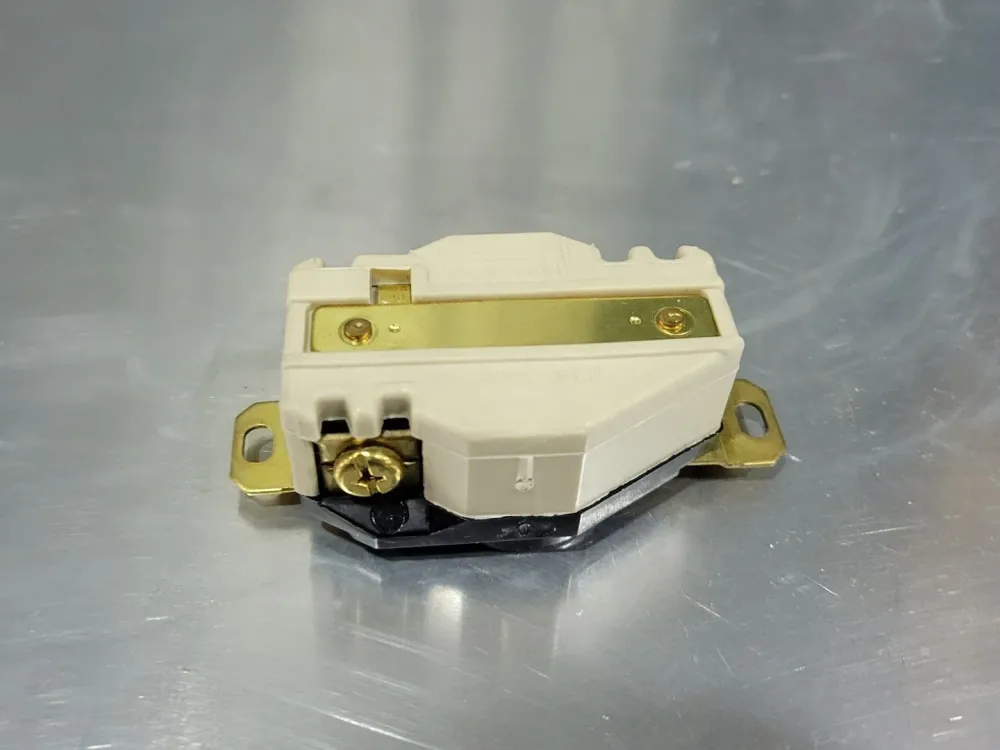30 Amp Twist-Lock Receptacle HBL2620 voor Kantoor en Thuis