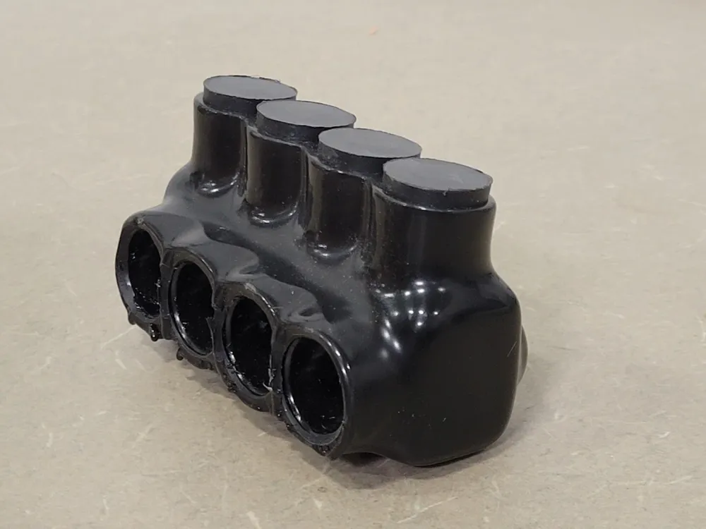 Insulated Multi-Tap Connector 4 Port IPL250-4