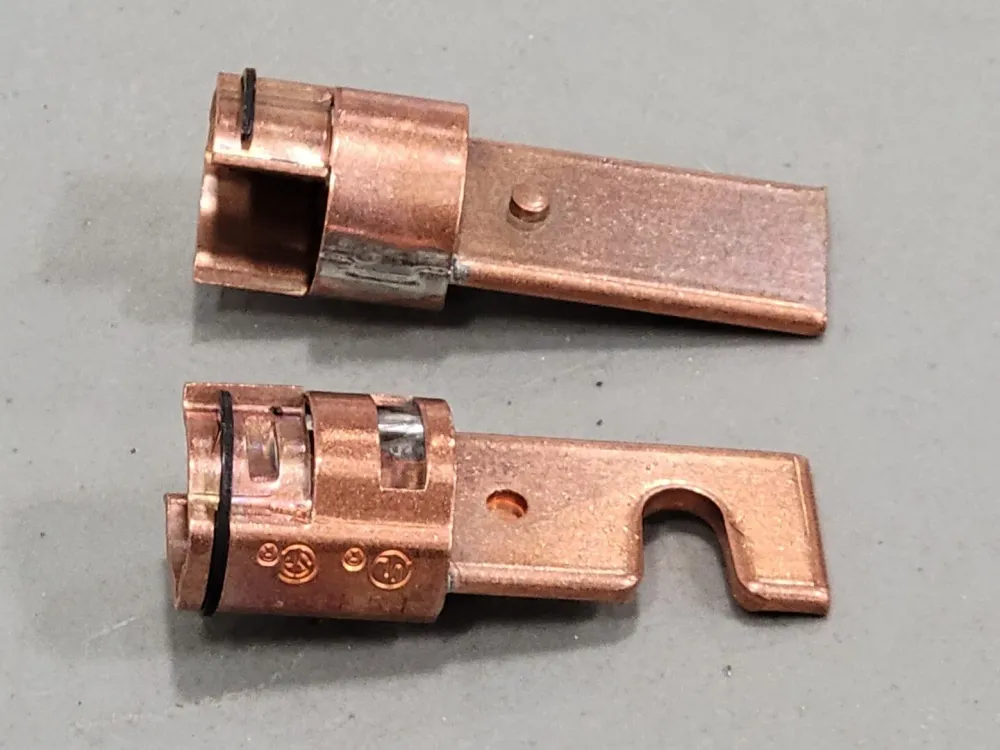 Netwerk 30 Amp Fuse Reducer Adapter Kit R132