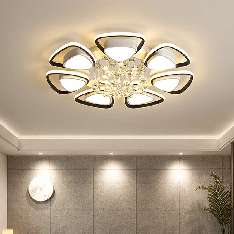Plafondinbouwmontage met metalen bloemblaadjes, eigentijdse LED-zwart-witte binnenverlichting met kristallen drapering, wa...