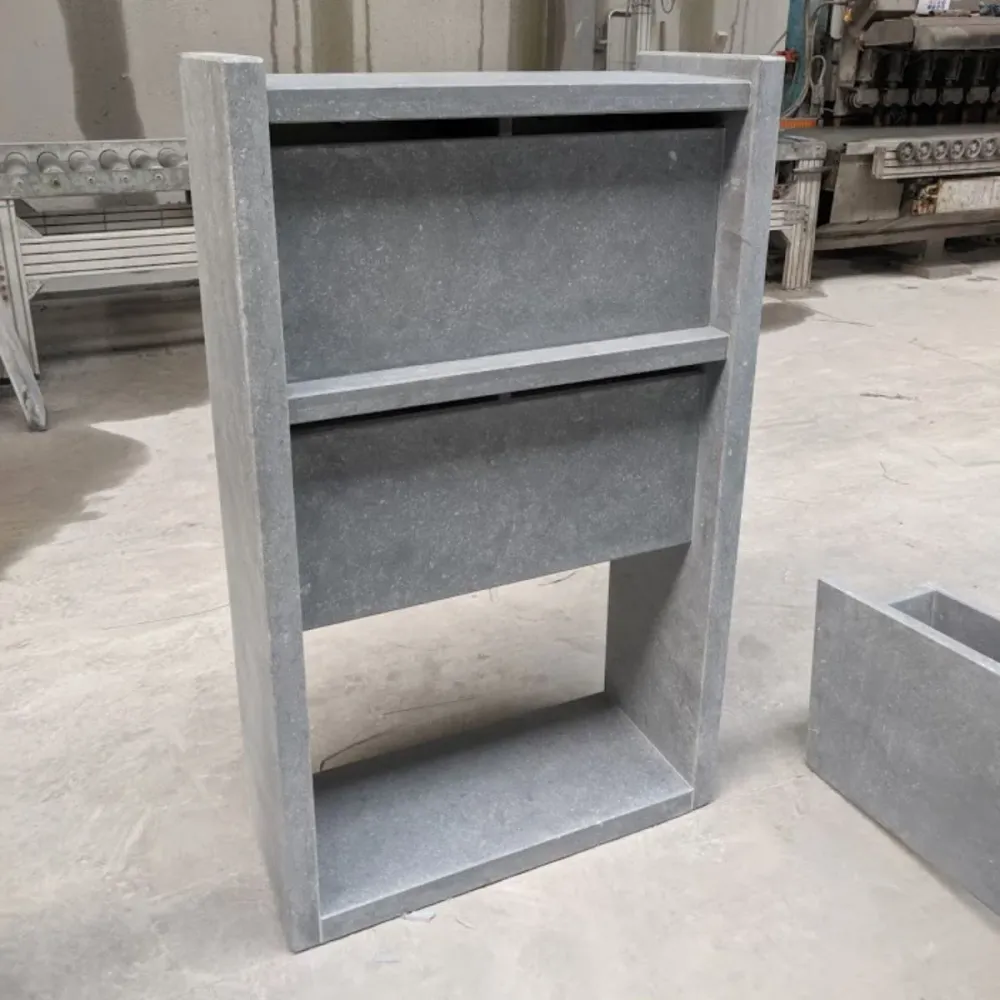 Verstelbare deur VASP Madrid 4 Box Brievenbusunit - Belgische blauwe hardsteen
