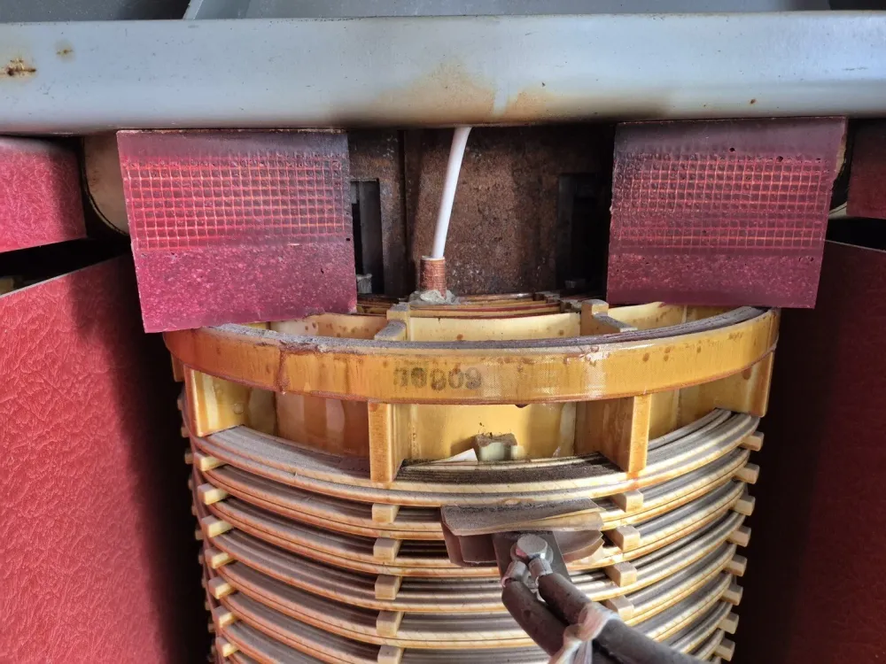 500 kVA Transformer, 4160 pri. volts, 600Y/347 sec. volts 3R Enclosure met Nachtzicht