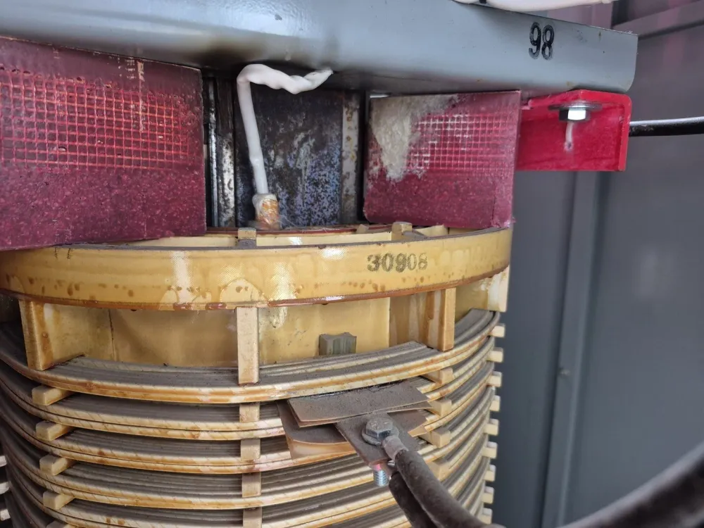 500 kVA Transformer, 4160 pri. volts, 600Y/347 sec. volts 3R Enclosure met Nachtzicht