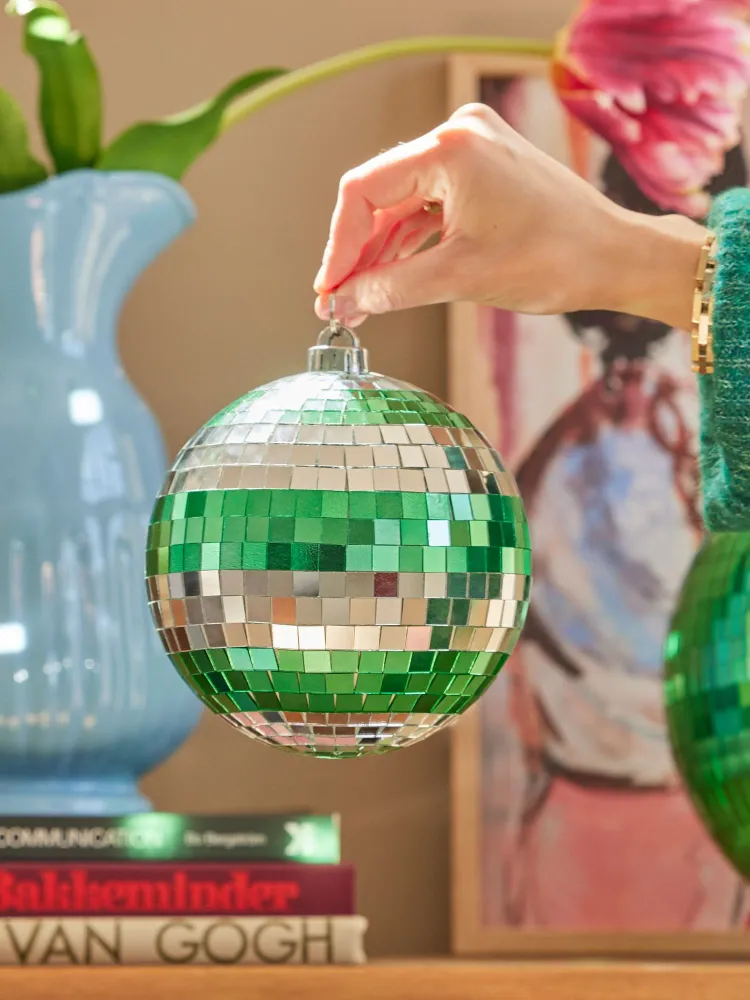 Medium Round Disco Ball - Dark Appelgroen