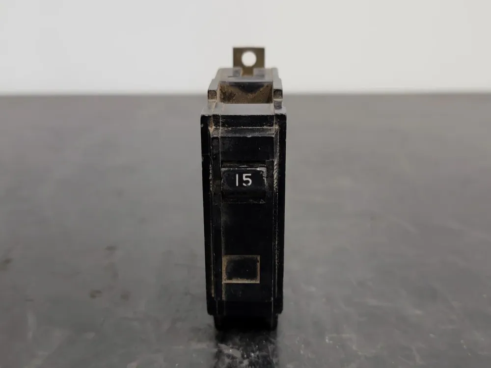 15 Amp, 1 Pole, 120/240 volts Circuit Breaker TQB1115