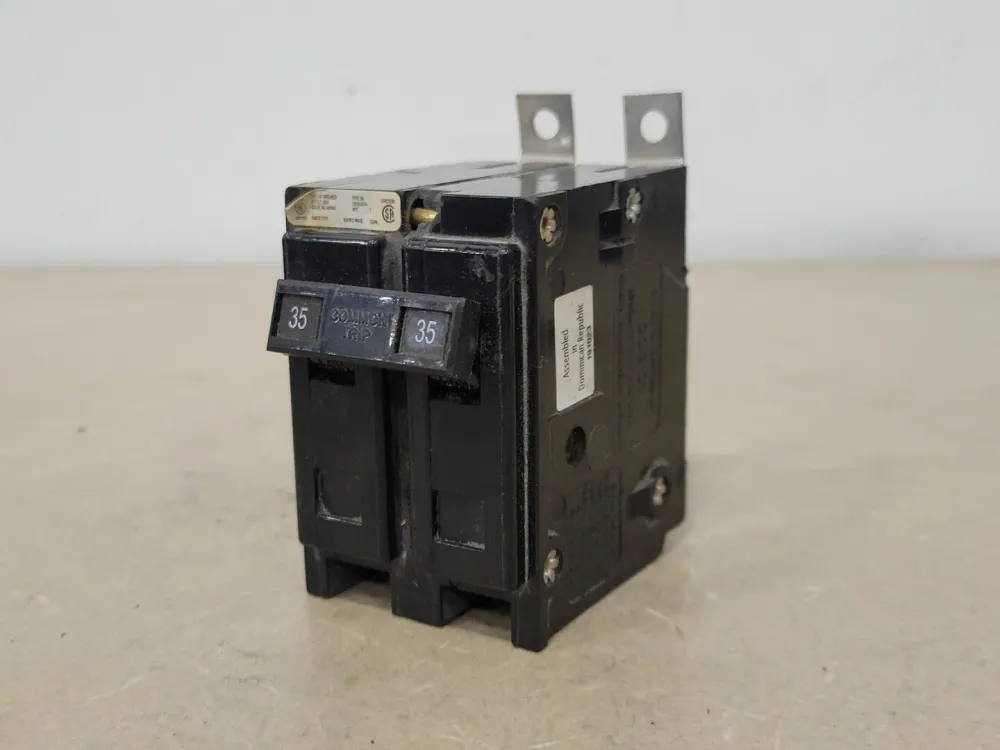 35 Amp, 2 Pole, 120/240 volts Circuit Breaker BAB2035