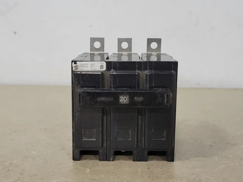20 Amp, 3 Pole, 240 Volts Circuit Breaker BAB3020H