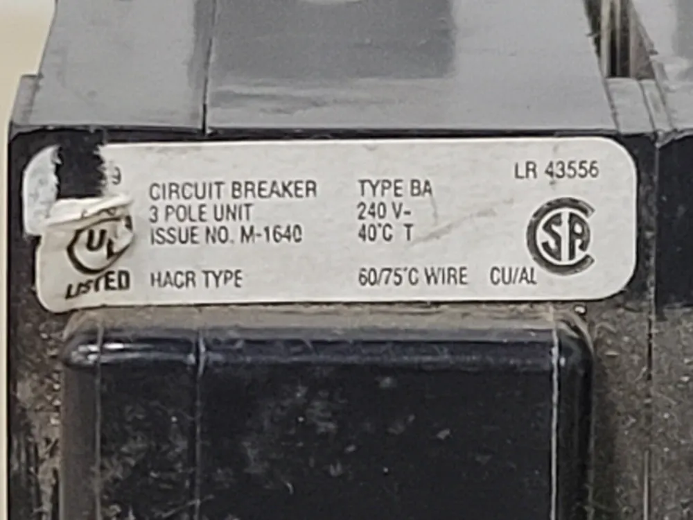 20 Amp, 3 Pole, 240 Volts Circuit Breaker BAB3020H