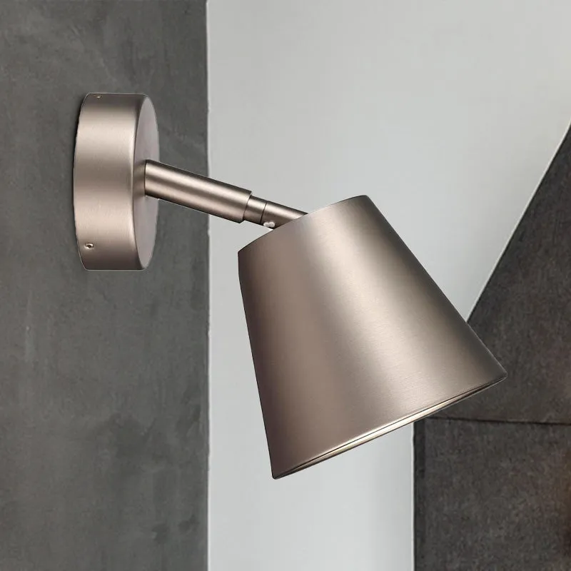 Taps toelopende wandlamp Blaker minimalistisch metaal 1-kops LED-badkamer wandmontage verlichting wit/chroom
