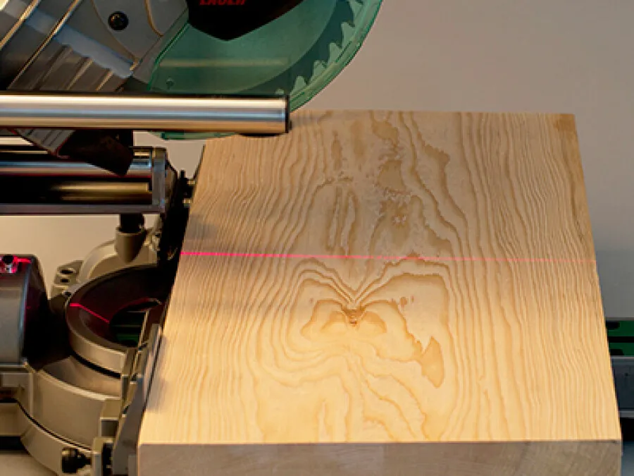 HiKOKI afkortzaagmachine - C8FSHGWAZ - ∅216mm - 1100W