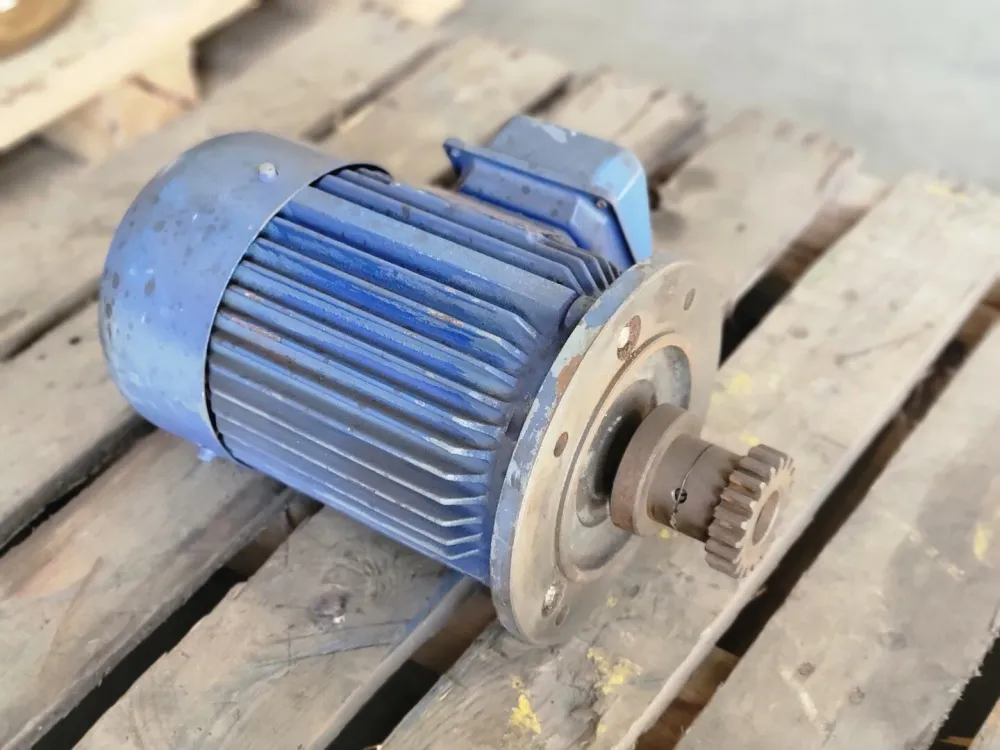 1.5 kW, 380 volts, 1400 rpm Electric Motor Y90L-4TH