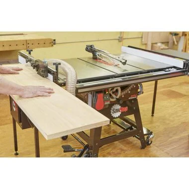 SAWSTOP Contractor Saw CNS™ 1.75HP 120V 60Hz 36" Vakkundig T-Glide Fence System