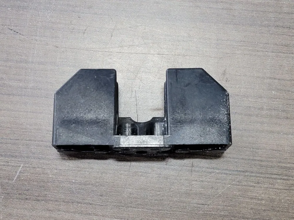 30 Amps 250 V Fuse Holder H25030-1S