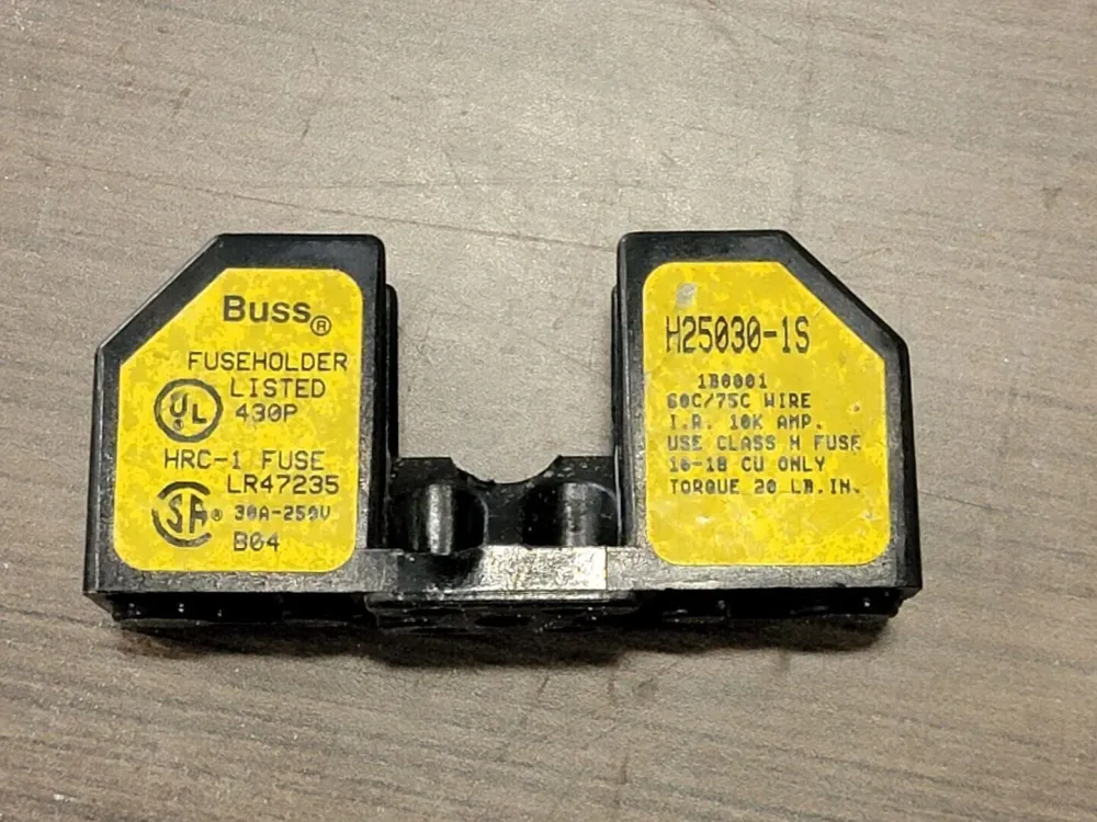30 Amps 250 V Fuse Holder H25030-1S