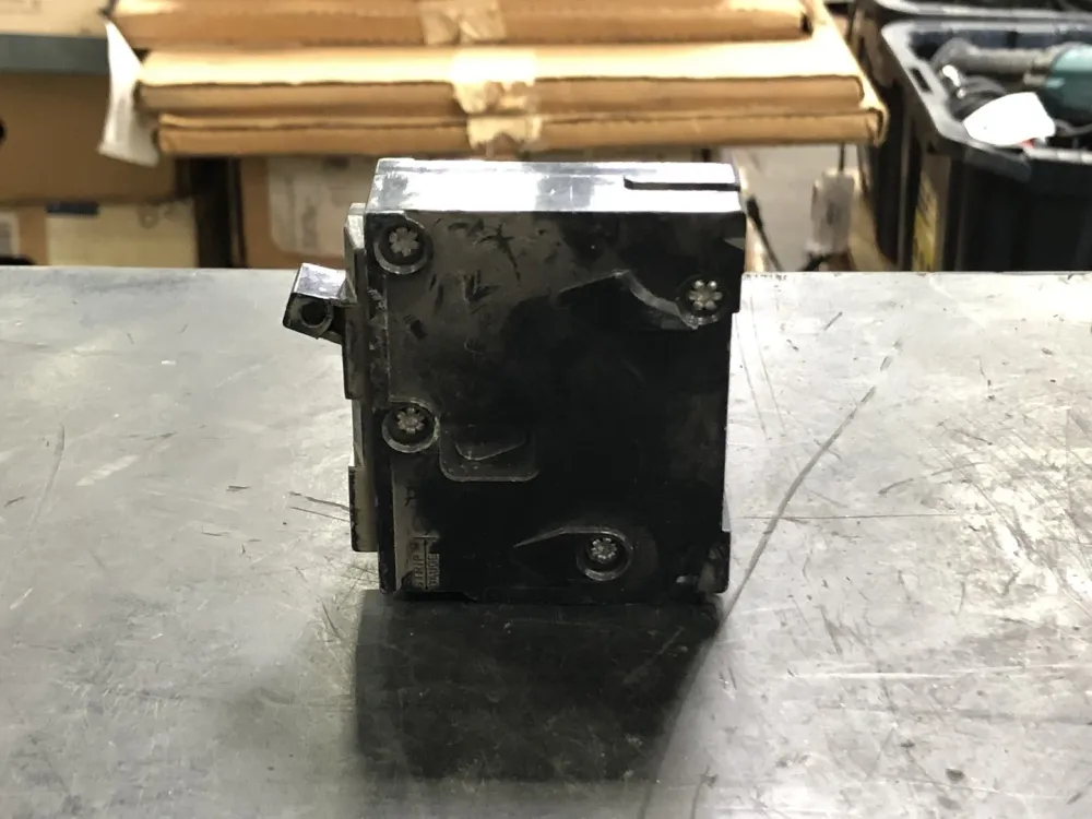15 Amp, 1 Pole, 120/240 volts Circuit Breaker QP115