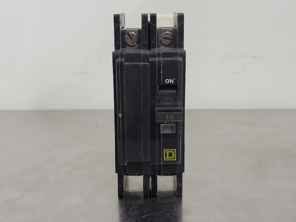 15 Amp, 2 Pole, 120/240 volts Circuit Breaker QOU215