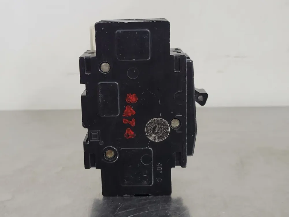 15 Amp, 2 Pole, 120/240 volts Circuit Breaker QOU215
