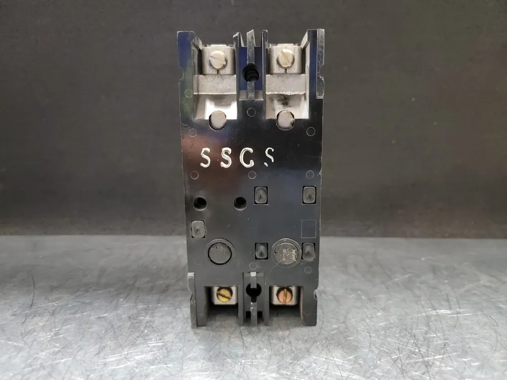15 Amp, 2 Pole, 240 volts Circuit Breaker EB2015