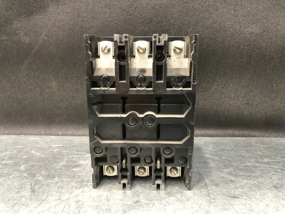 15 Amp, 3 Pole, 480 volts Circuit Breaker FS340015A