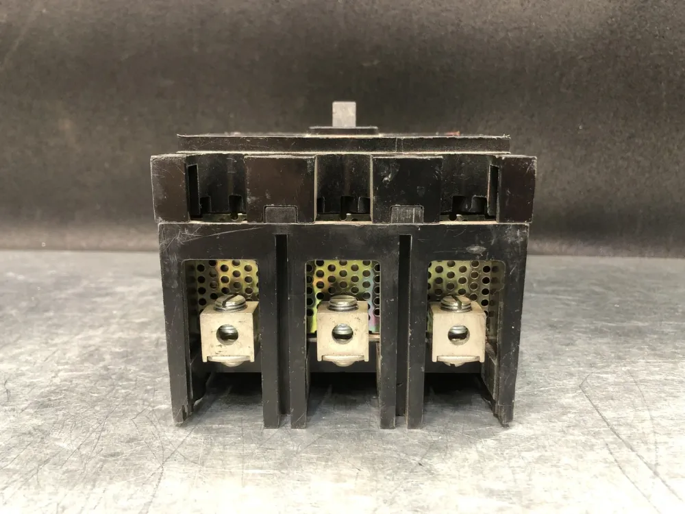 15 Amp, 3 Pole, 480 volts Circuit Breaker FS340015A