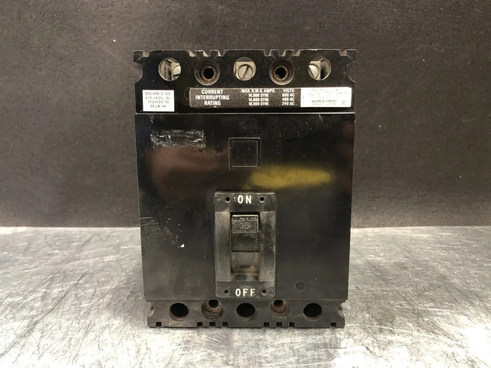 15 Amp, 3 Pole, 600 volts Circuit Breaker LB-782