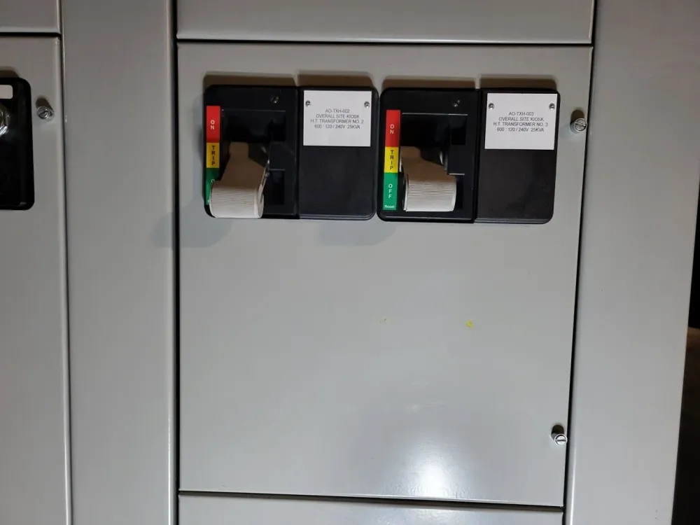 Din-rail 60A, 3 Pole, 600V Circuit Breaker HFD3060 Bucket Freedom 2100 MCC Frame
