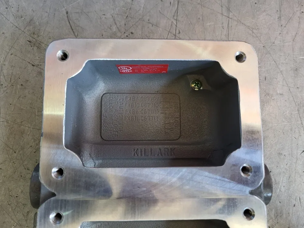 3/4" Lichtmetaal Feed-Thru, Double-Gang Splice Box FXB-11