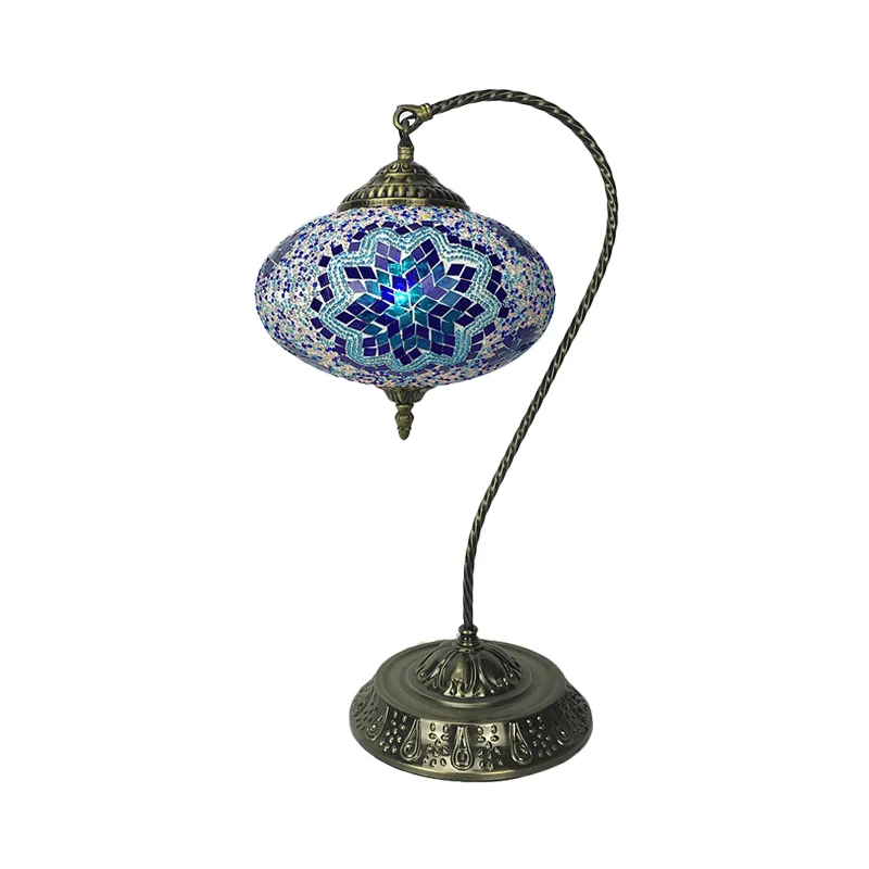Decoratieve langwerpige nachtlamp met enkele kop, glas--lood tafellamp met gebogen arm geel/blauw/groen inclusief batterijen