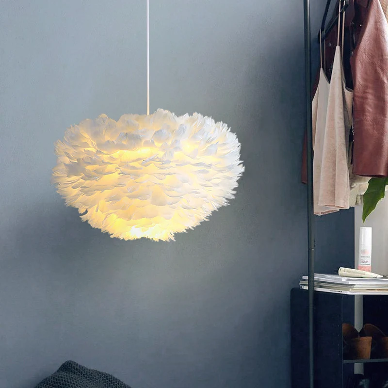 Oplaadbare LED Slaapkamerophanglamp, hangende hanglamp Scandinavische stijl met koepelvormige verenkap