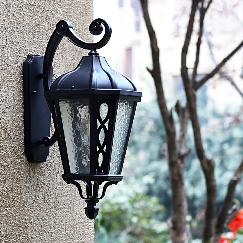 Zwart 1-kops wandmontage licht land schitterend waterglas lantaarn schaduw schanslamp voor buiten