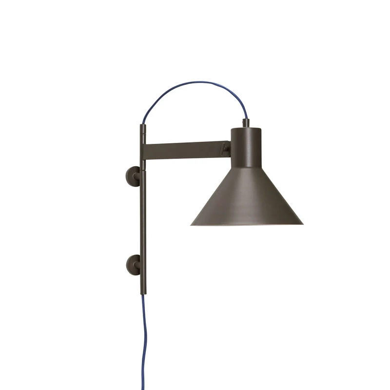 Hübsch Studio wandlamp, bruin voor Fabriekshallen