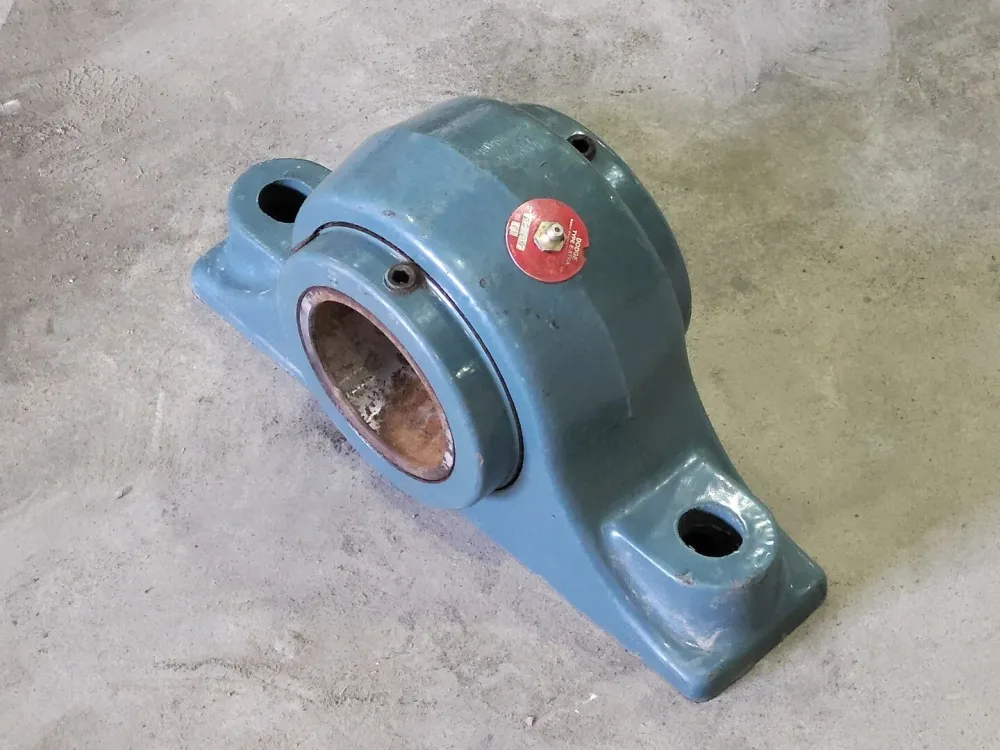 Pillow Block Bearing 2-15/16" Bore, 023017