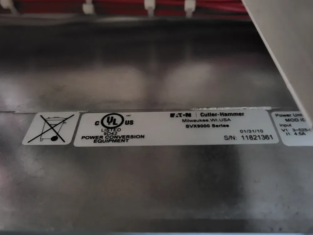 3 hp, 600V, 3-Ph VFD SVX002A1-5A4N1 Bucket Freedom 2100 MCC Frame