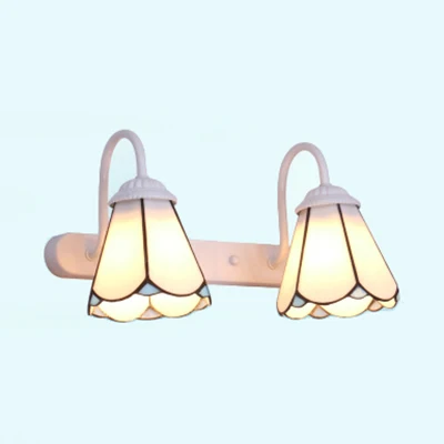 2 Heads Vanity Verlichtingsarmatuur Tiffany Cone Wit/Blauw Glas Wandmontage Zacht voor Slaapkamer