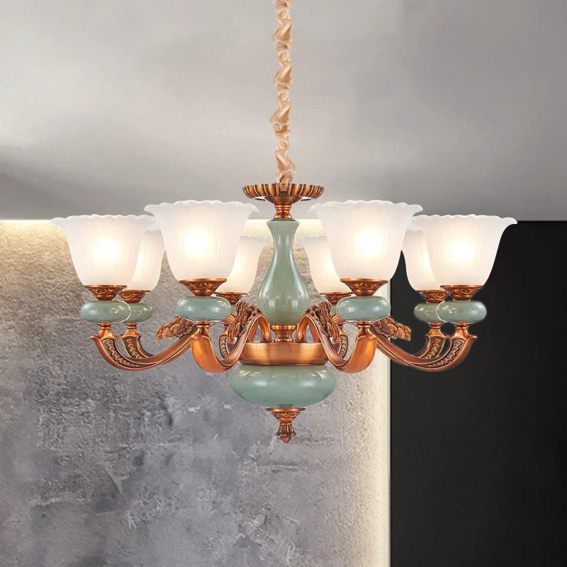 Antiekstijl stijl bloemenvormige hangende kroonluchter 6/8-lamps crèmekleurige glazen ophangverlichting bruin