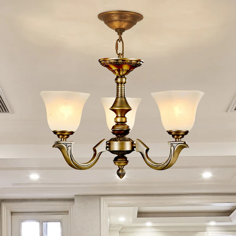 Vlakke Inbouw Glazen kroonluchter met paneelvormige klok, traditionele eetkamer hanglamp goud
