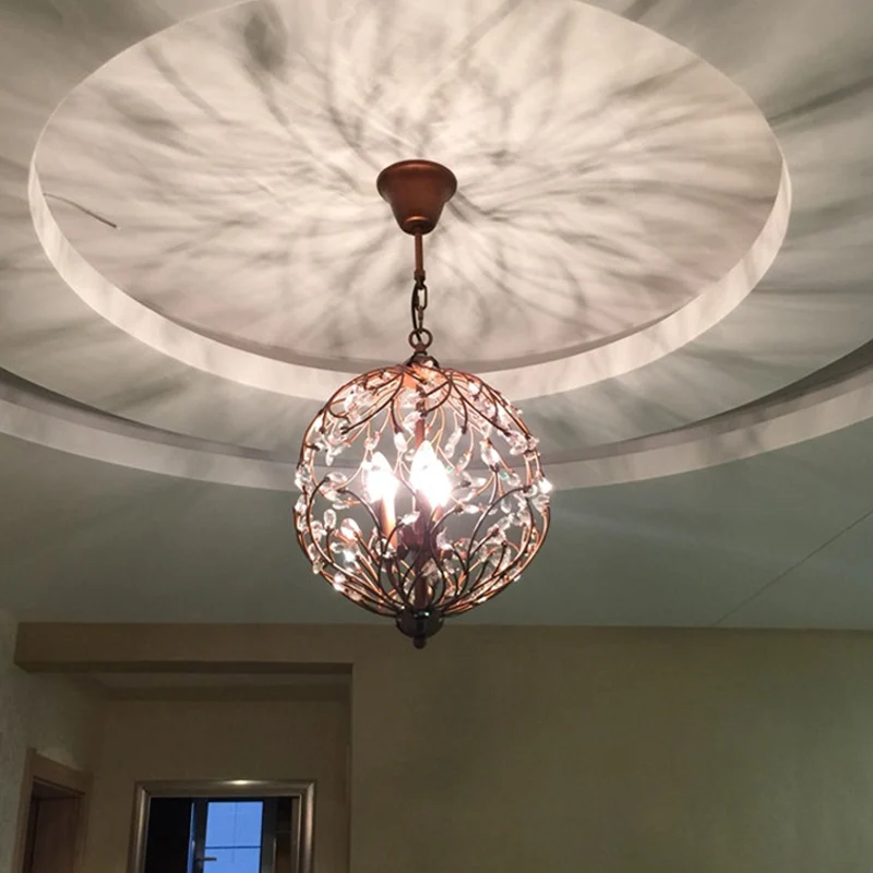 Vlakke Inbouw Traditionele hangende kroonluchter met bloemenbol, 3-lichts zwart/brons ijzeren hanglamp met kristallen accent