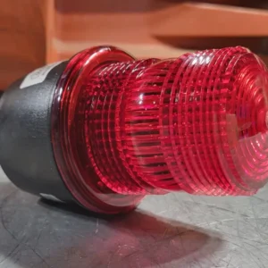 Low Profile Strobe Light LP3P-012-048R voor Binnen en Buiten