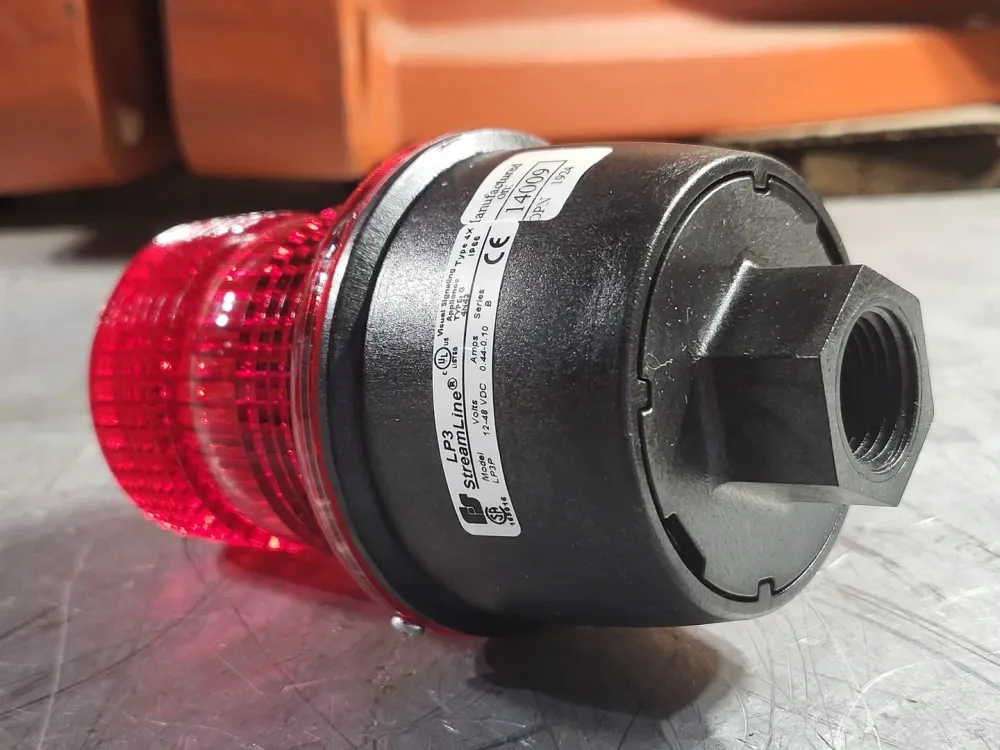 Low Profile Strobe Light LP3P-012-048R voor Binnen en Buiten