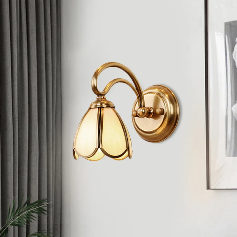 Bloemen badkamer badlamp kolonialisme mat wit glas 1/3-lamp gouden ijdelheid verlichtingsarmatuur