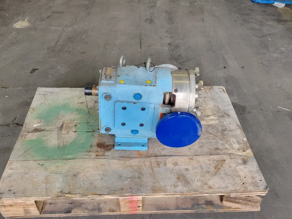Waukesha Lobe Type Pump 060