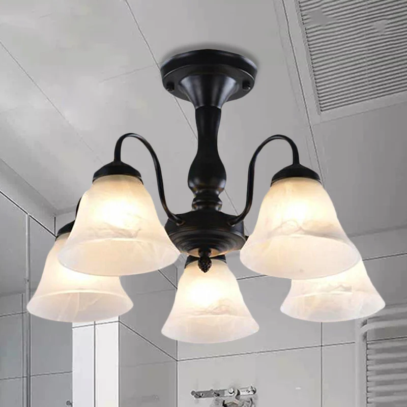Zwart 3/5-lichts plafondmontage conventioneel matglas bel semi-inbouwlicht voor woonkamer