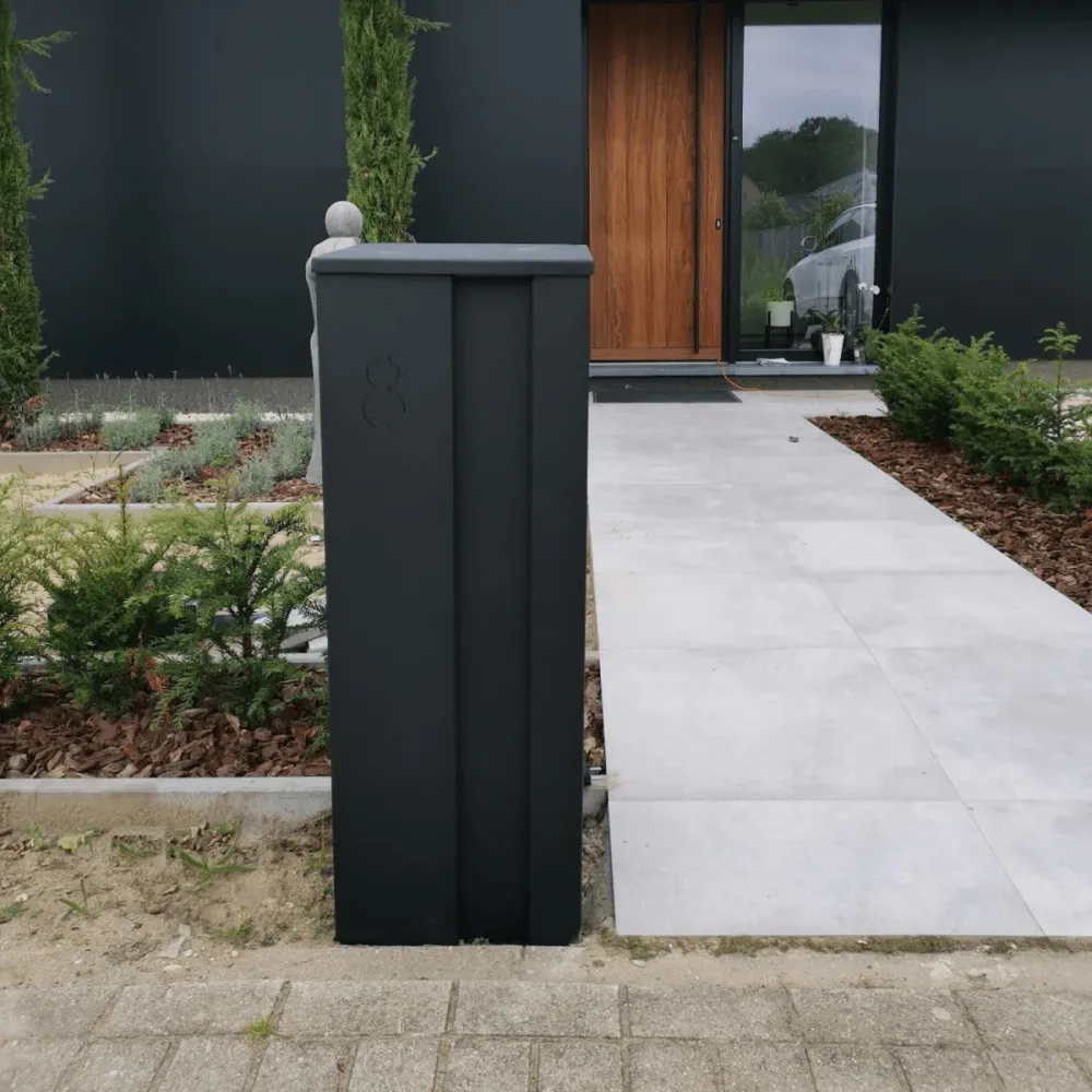 Geroba Pakketbrievenbus Collu Staal met Zink Coating met Krantenhouder