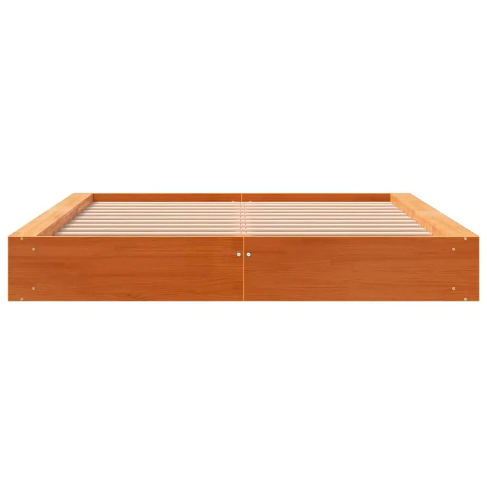 Bedframe zonder matras massief grenenhout wasbruin 135x190 cm