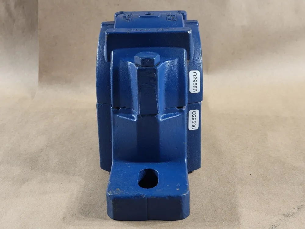 Split Plummer Block Housing 2.93" Bore, SAFD 517