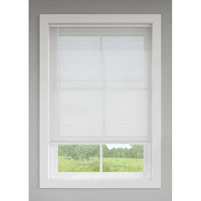 LEVOLOR Trim+Go 1- Slat Width 60- x 72- Mobiel inzetbaar White Vinyl Room Darkening Mini-blinds