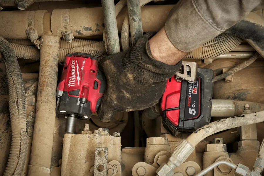 Milwaukee accu slagmoersleutel - M18 FIW2F12-0X - 18V - excl. accu en lader - HD box CE Goedgekeurd