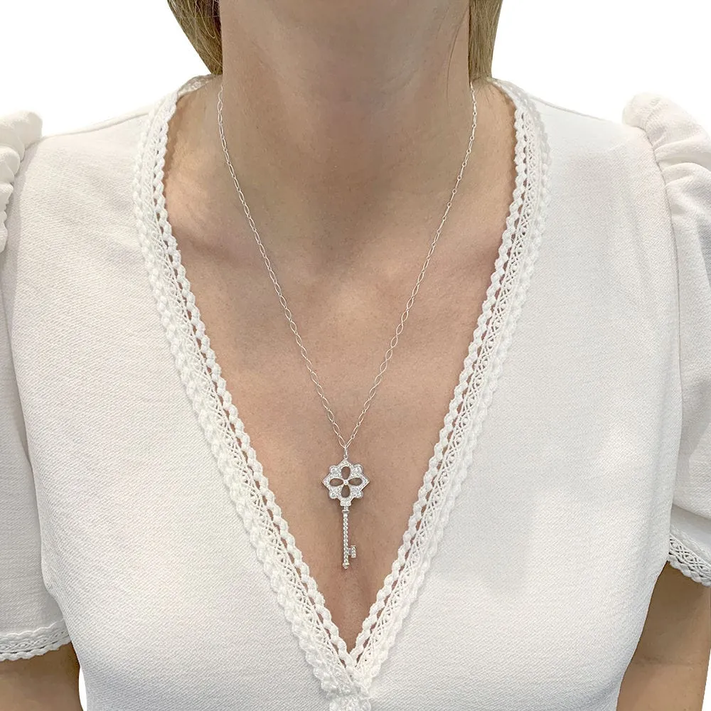 Tiffany & Co necklace, "Key", platinum, ivoor gold and diamonds.