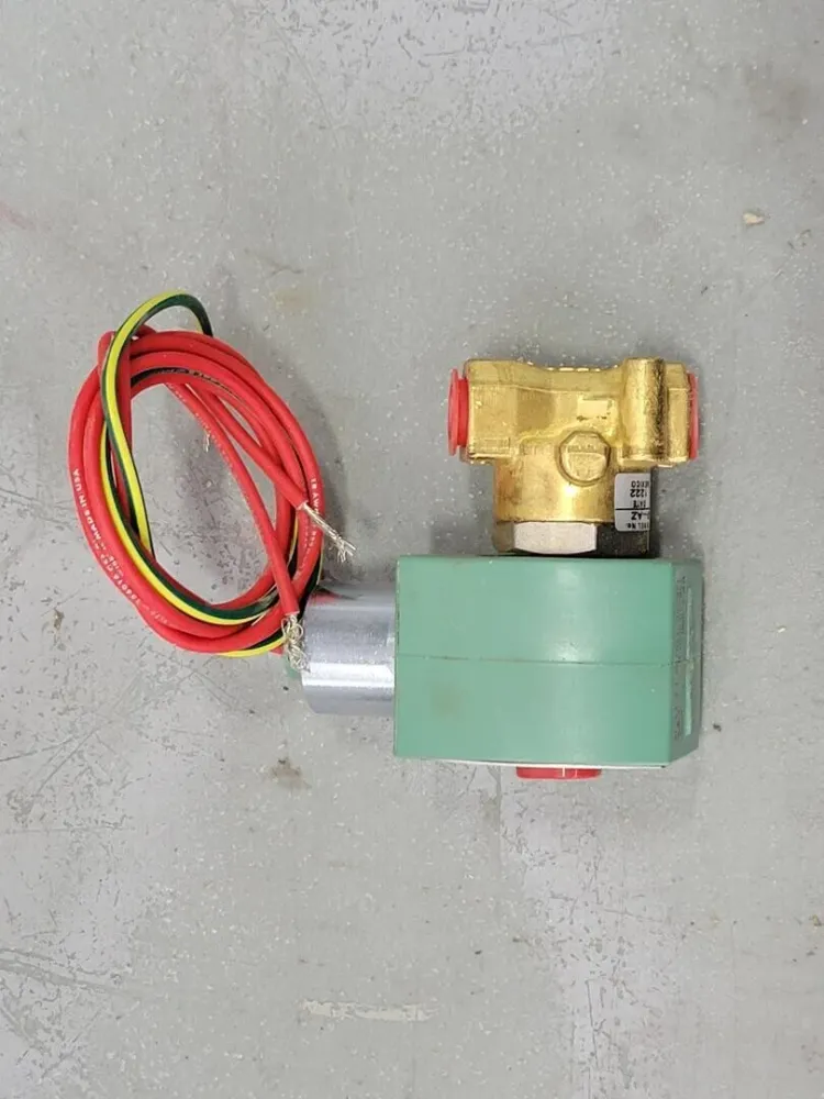 1/4" NPT 120V Geel koper 2 Way Solenoid Valve 8262H019